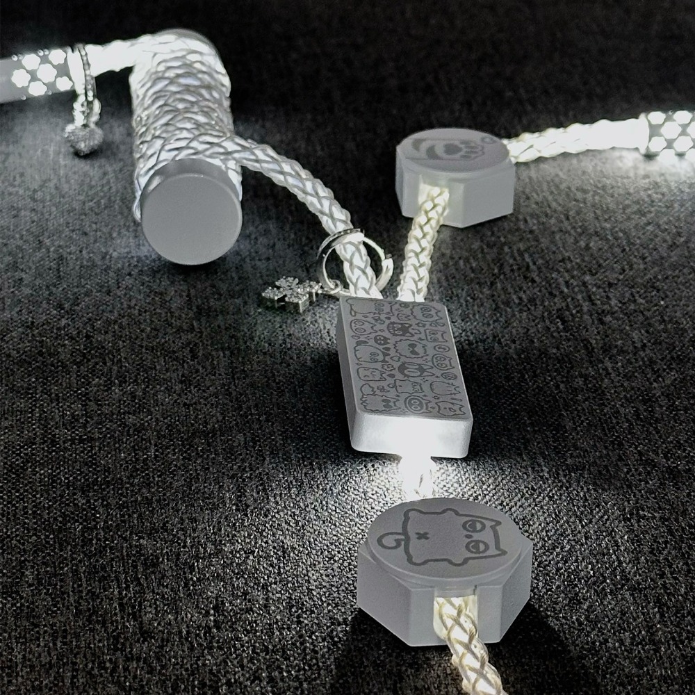 UNKNOWN ERROR D40 Kühlweißes L – Gaming Accessories White Bewertung und Preis