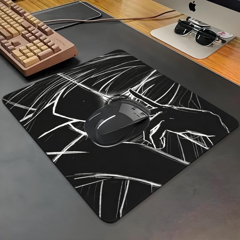 Schwarz-weiße Linien, Gothic-G – Gaming Accessories White Bewertung und Preis